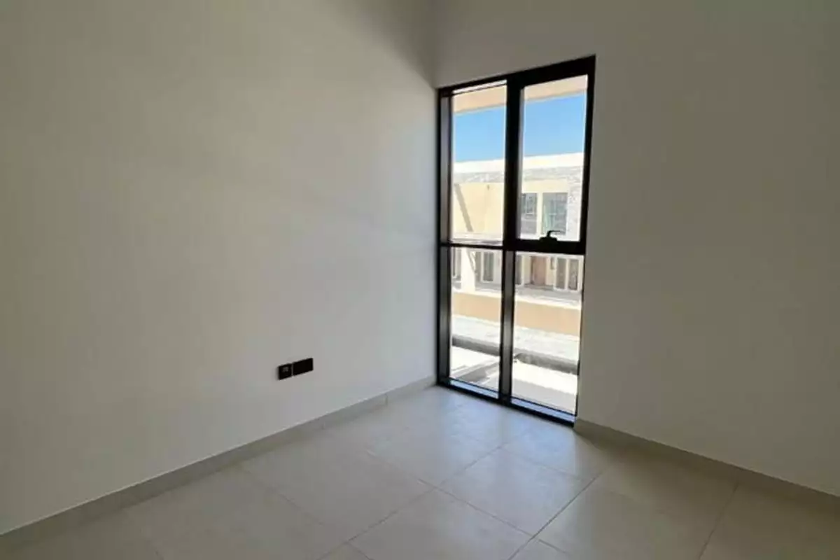 Townhouse 107m² in UAE, Abu Dhabi. Priced at 560784€ rent photo-14