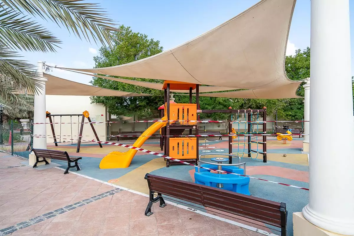 Townhouse 107m² in UAE, Abu Dhabi. Priced at 560784€ rent photo-19