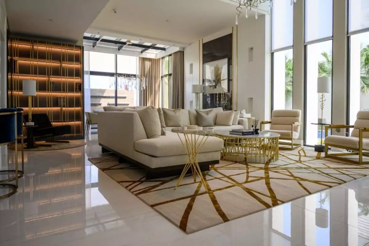Land 1350m² in UAE, Abu Dhabi. Priced at 1828645€ rent photo-9