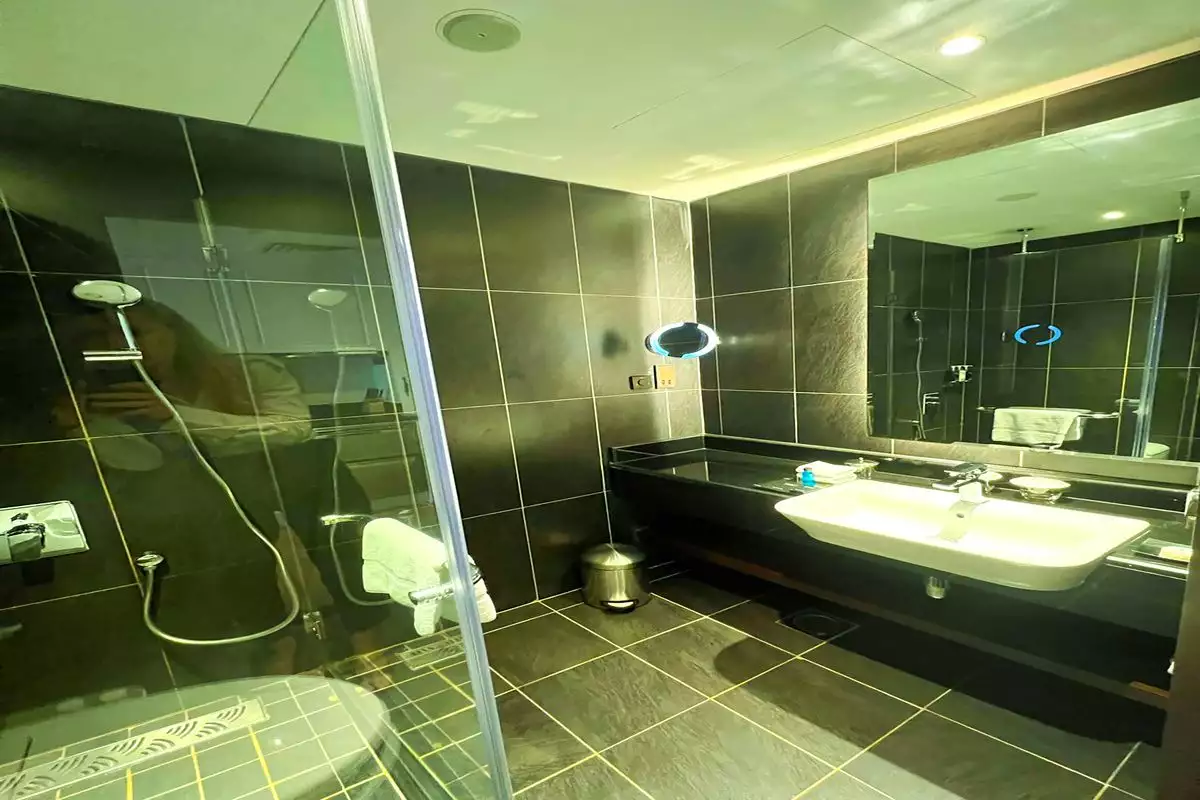 Flat 54m² in UAE, Dubai. Priced at 486945€ rent photo-9