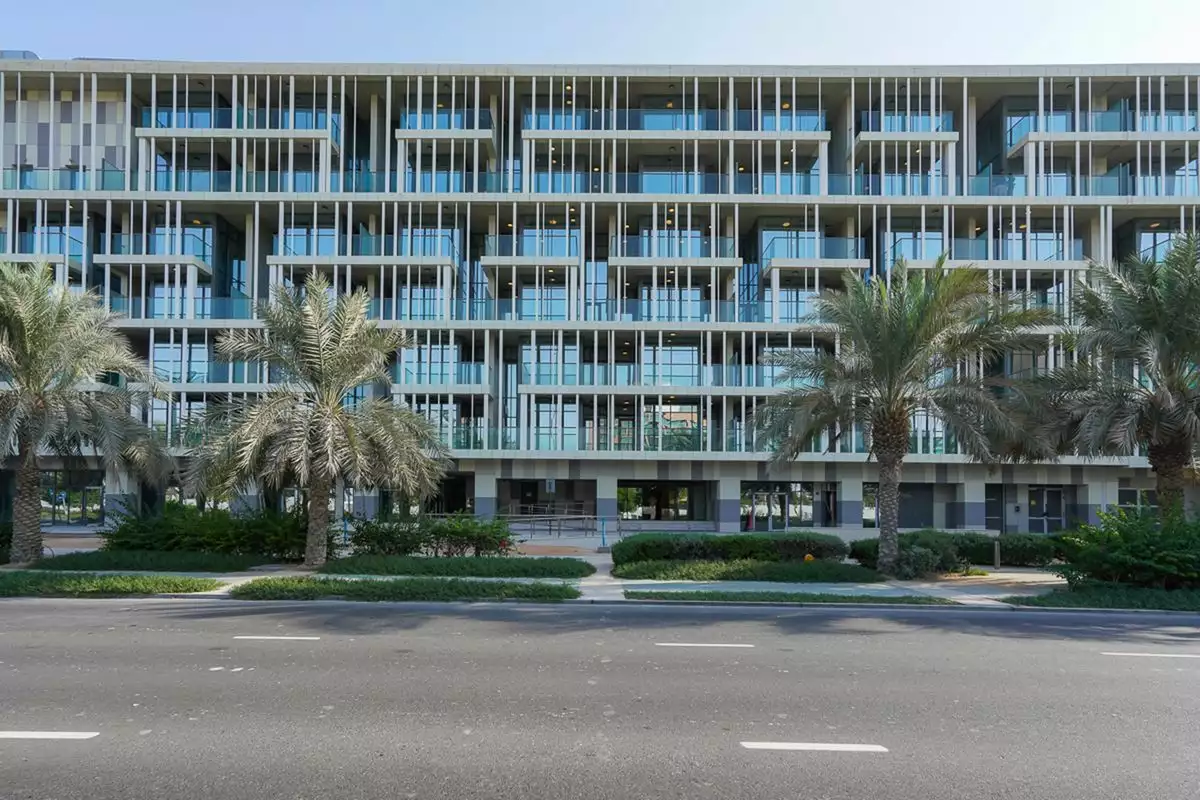 Flat 114m² in UAE, Abu Dhabi. Priced at 324630€ rent photo-1