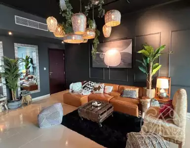 Buy in UAE for 387059€