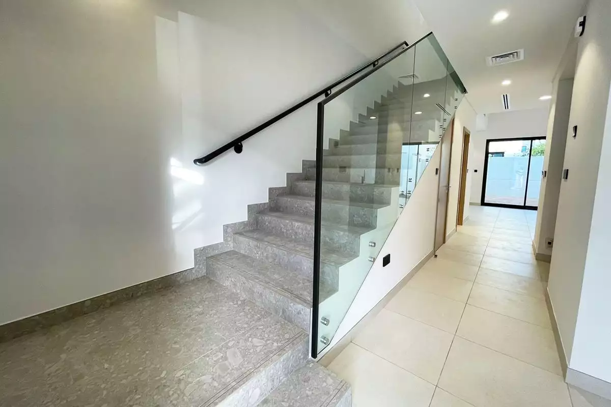Townhouse 107m² in UAE, Abu Dhabi. Priced at 574346€ rent photo-3
