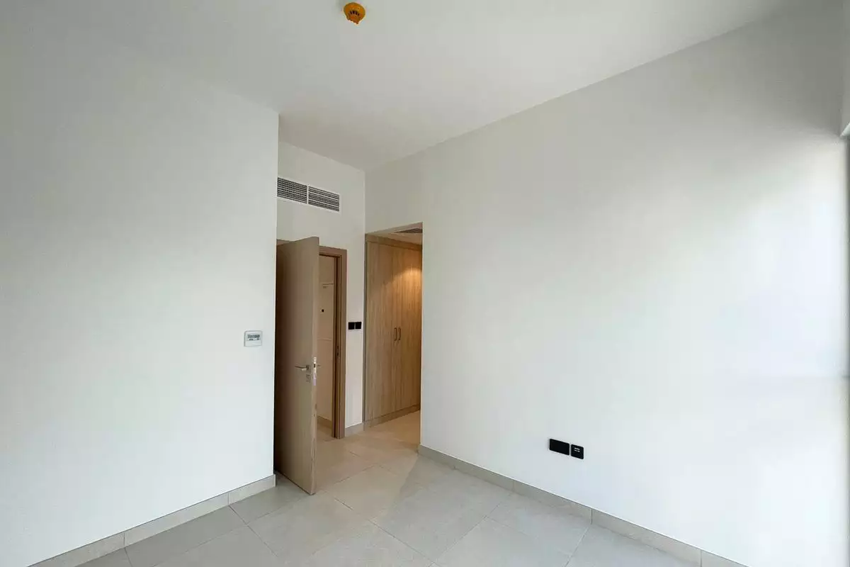 Townhouse 107m² in UAE, Abu Dhabi. Priced at 574346€ rent photo-6