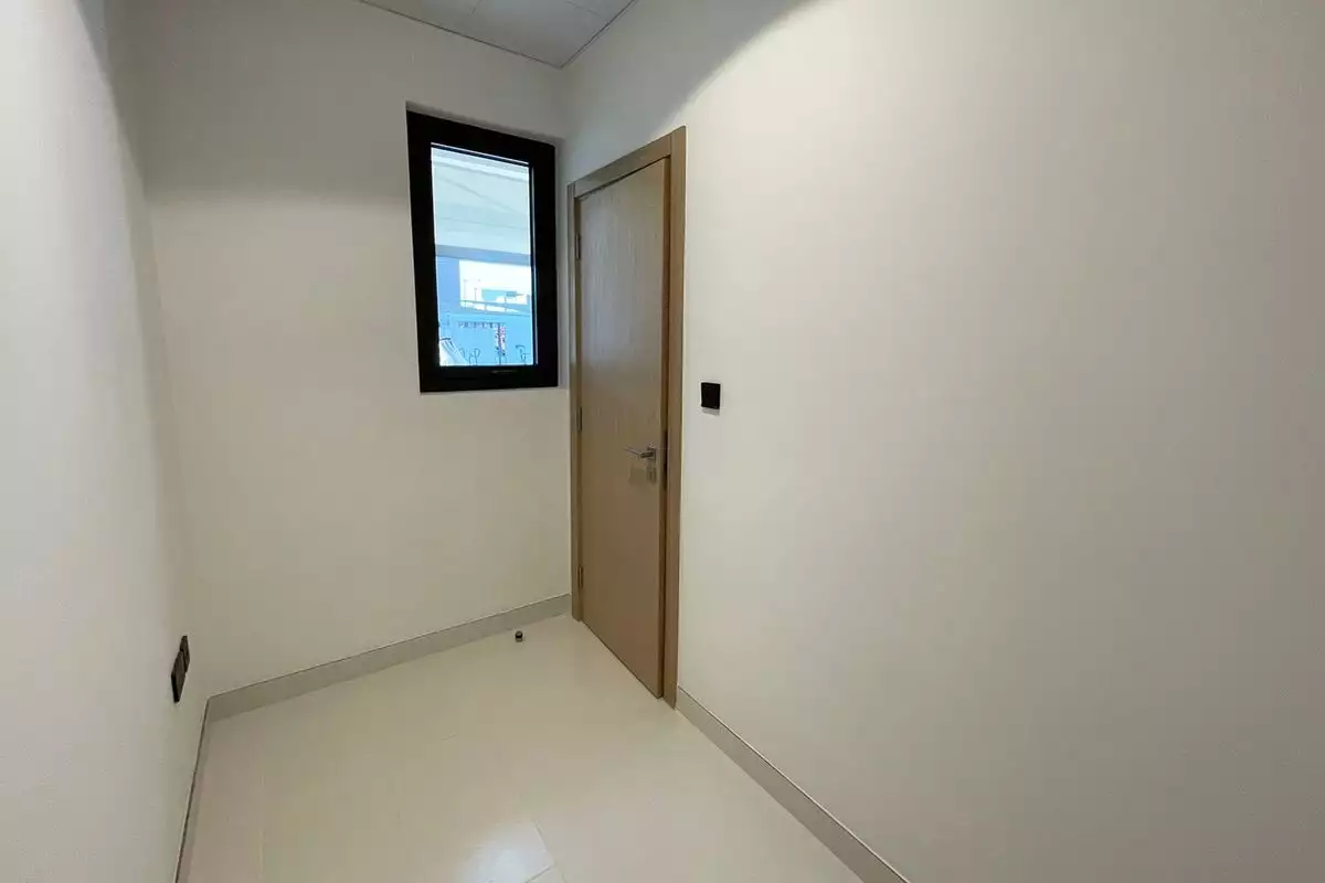 Townhouse 107m² in UAE, Abu Dhabi. Priced at 574346€ rent photo-9