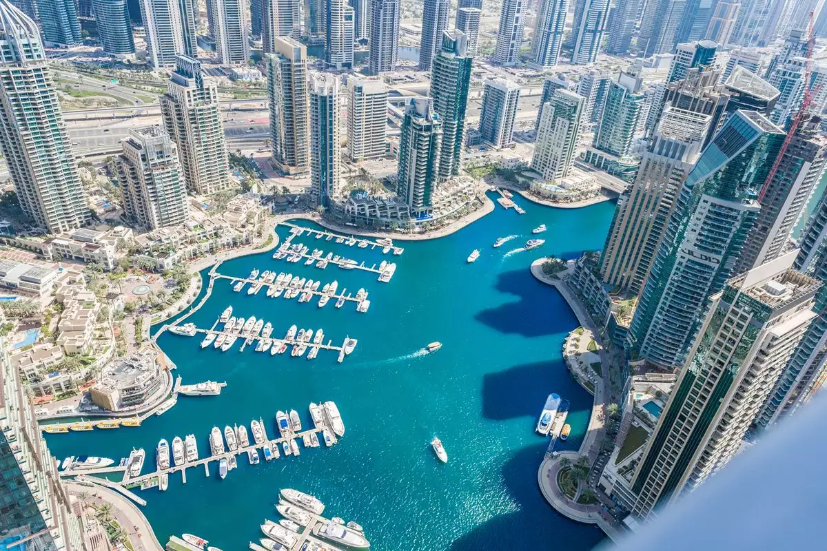 Flat 90m² in UAE, Dubai. Priced at 561860€ rent photo-1