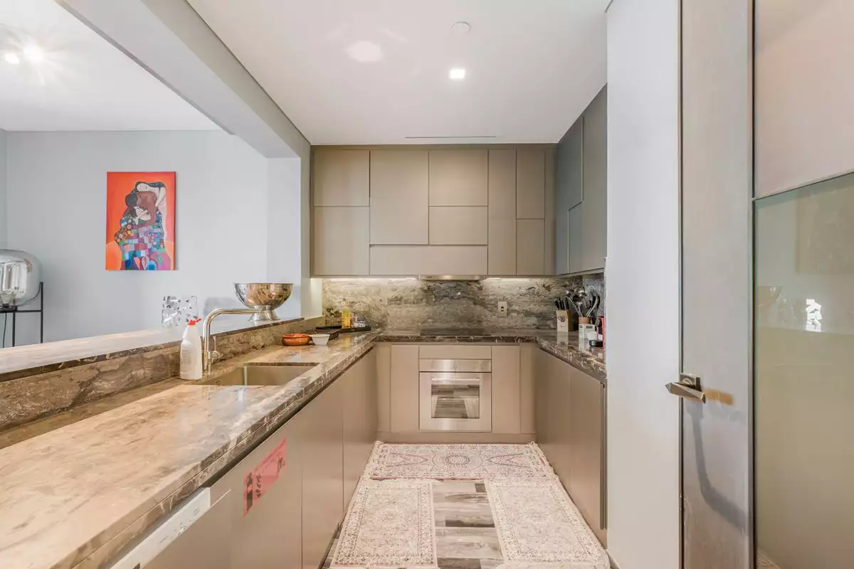 Flat 90m² in UAE, Dubai. Priced at 561860€ rent photo-19
