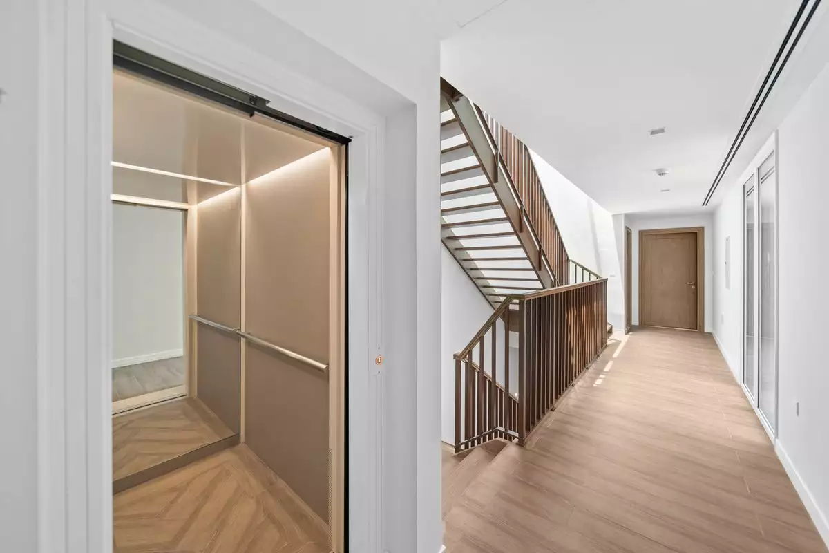Townhouse 266m² in UAE, Dubai. Priced at 2971614€ rent photo-7