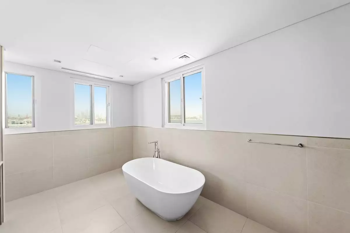 Townhouse 266m² in UAE, Dubai. Priced at 2971614€ rent photo-11