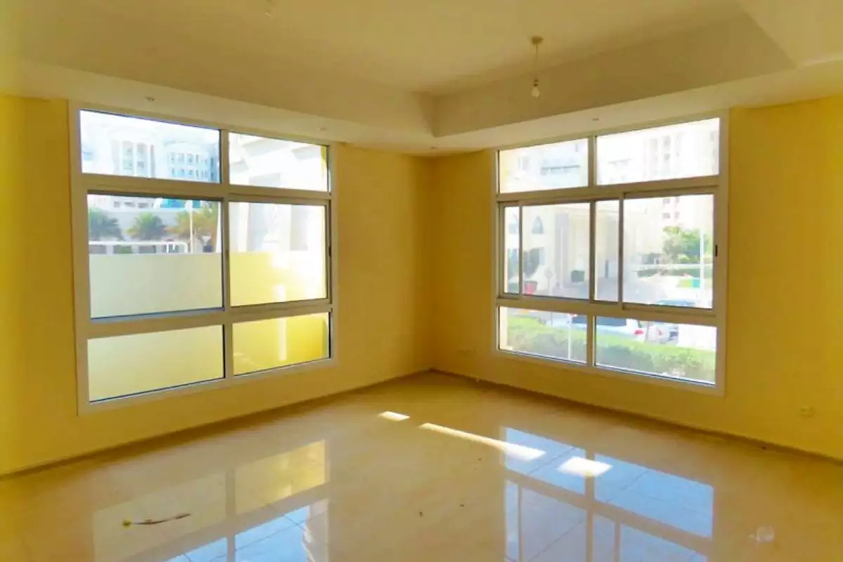 Villa 244m² in UAE, Abu Dhabi. Priced at 1073777€ rent photo-6