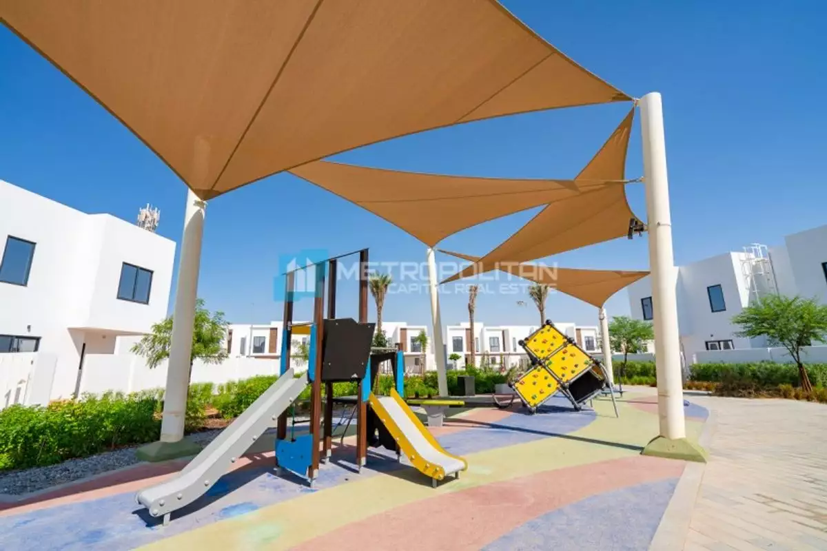 Flat 68m² in UAE, Abu Dhabi. Priced at 146292€ rent photo-14