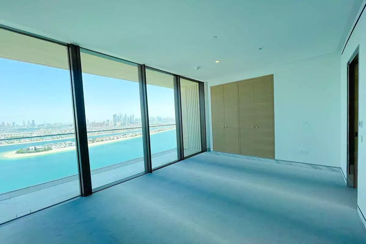 Flat 302m² in UAE, Dubai. Priced at 8240611€ rent photo-4