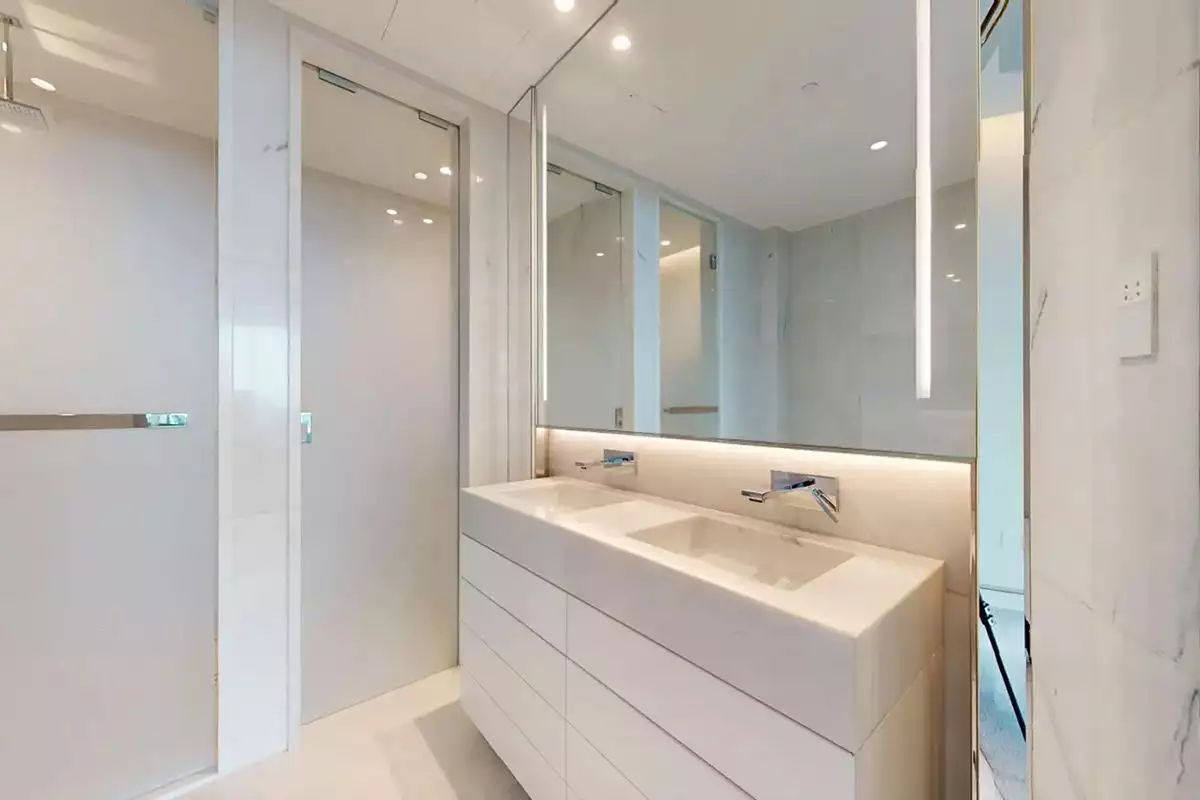 Flat 302m² in UAE, Dubai. Priced at 8240611€ rent photo-9