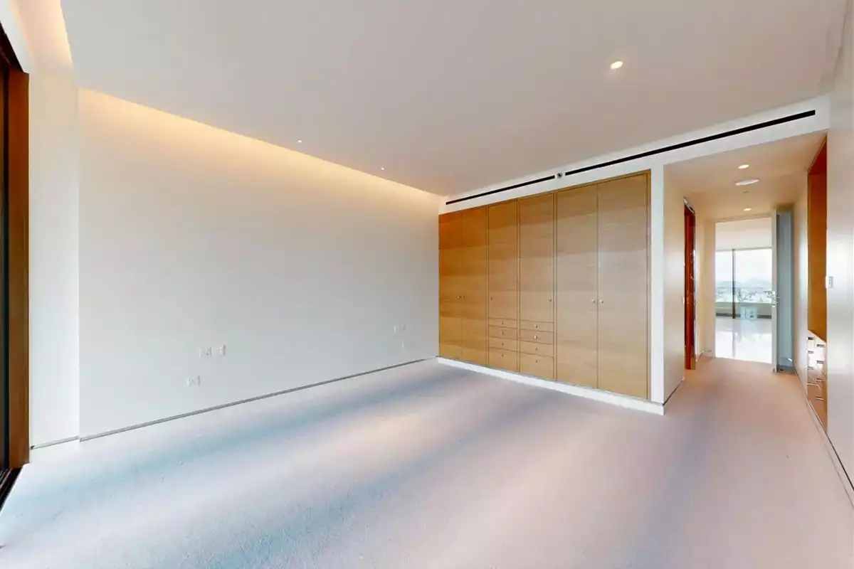 Flat 302m² in UAE, Dubai. Priced at 8240611€ rent photo-14