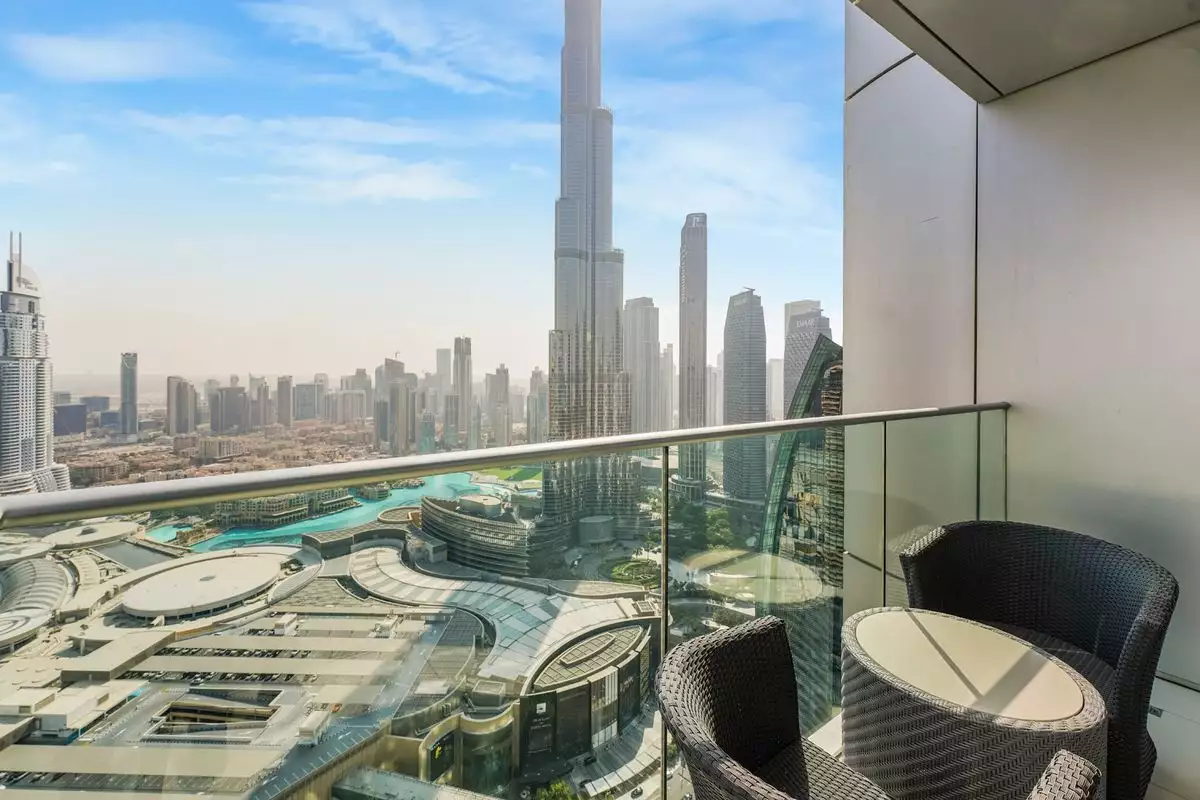 Flat 118m² in UAE, Dubai. Priced at 1635637€ rent photo-2