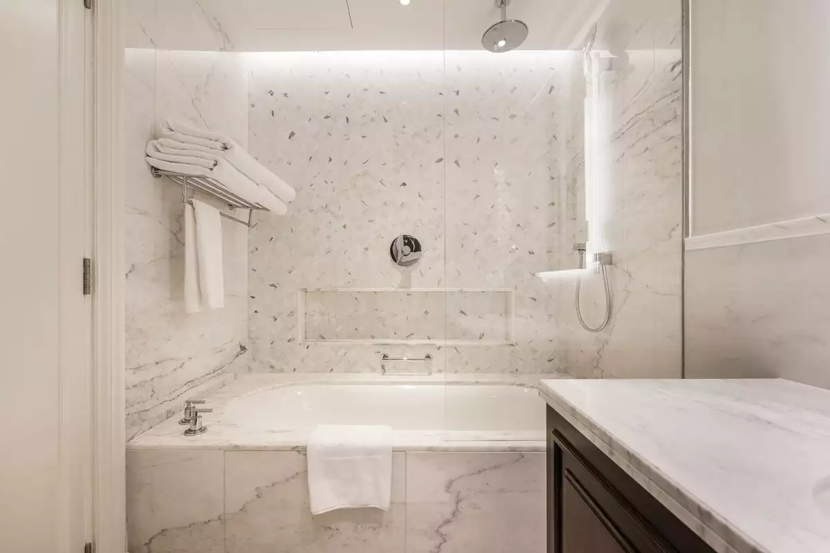 Flat 118m² in UAE, Dubai. Priced at 1635637€ rent photo-17