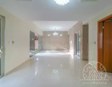 Buy in UAE for 1118725€