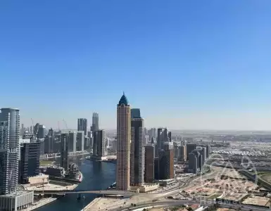 Buy in UAE for 243473€