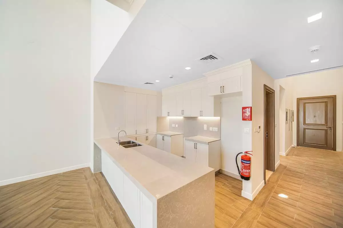 Townhouse 261m² in UAE, Dubai. Priced at 2372297€ rent photo-2