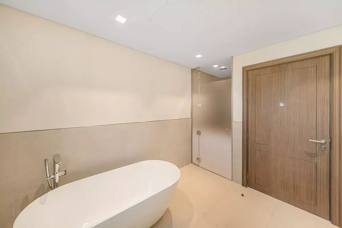 Townhouse 261m² in UAE, Dubai. Priced at 2372297€ rent photo-13
