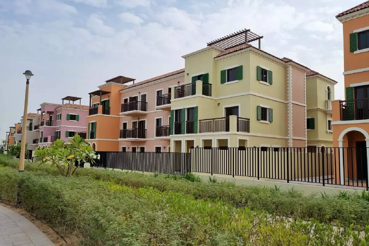 Townhouse 261m² in UAE, Dubai. Priced at 2372297€ rent photo-17