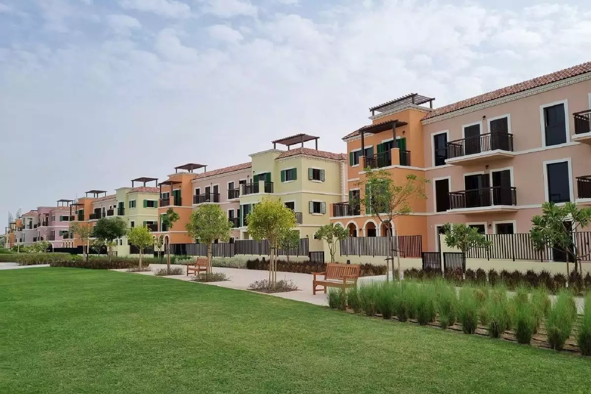 Townhouse 261m² in UAE, Dubai. Priced at 2372297€ rent photo-20