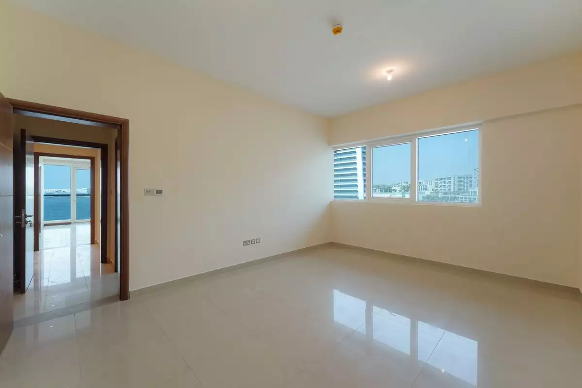Flat 132m² in UAE, Abu Dhabi. Priced at 461529€ rent photo-10