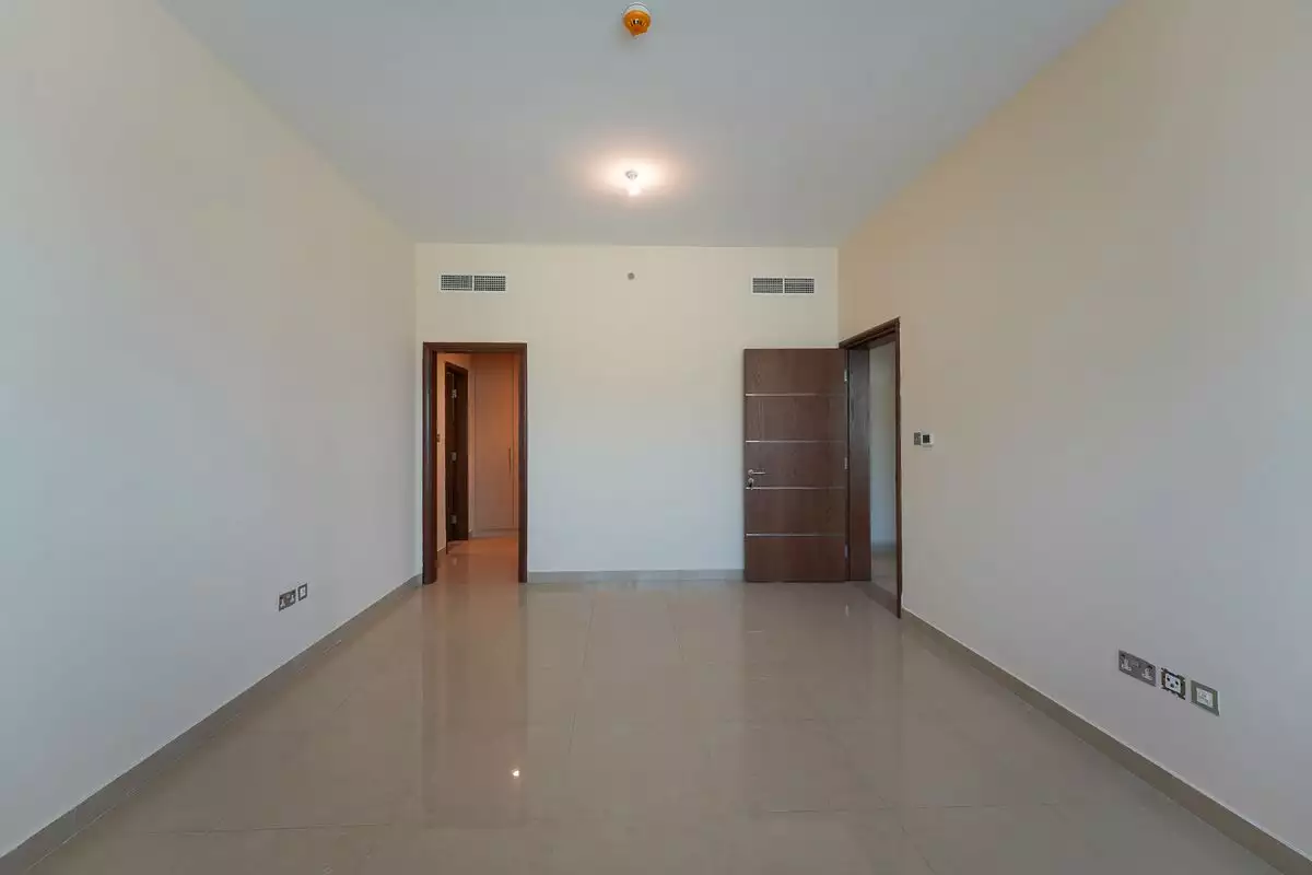 Flat 132m² in UAE, Abu Dhabi. Priced at 461529€ rent photo-13