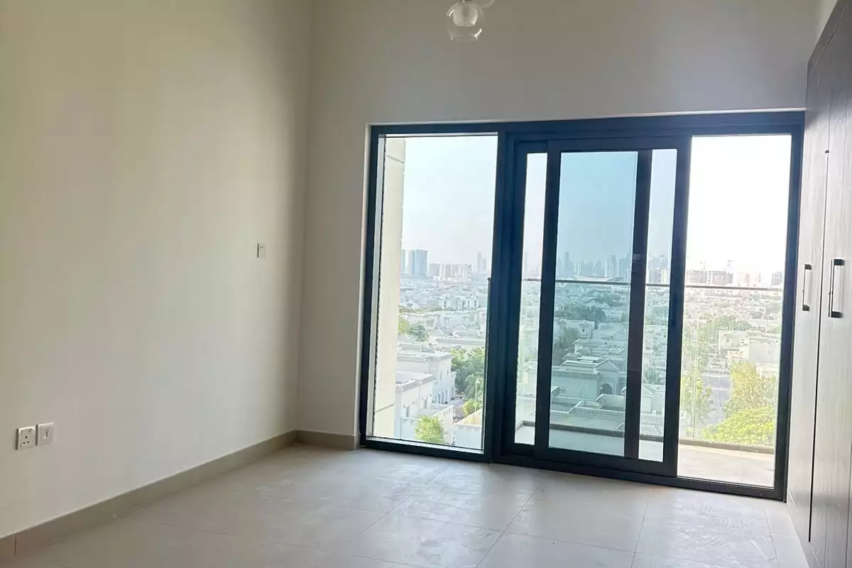 Flat 35m² in UAE, Dubai. Priced at 116118€ rent photo-2