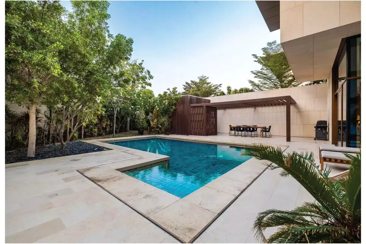 Villa 472m² in UAE, Dubai. Priced at 13734352€ rent photo-4