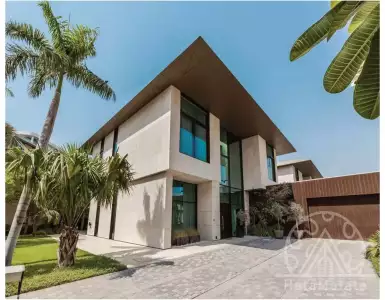 Buy in UAE for 13734352€
