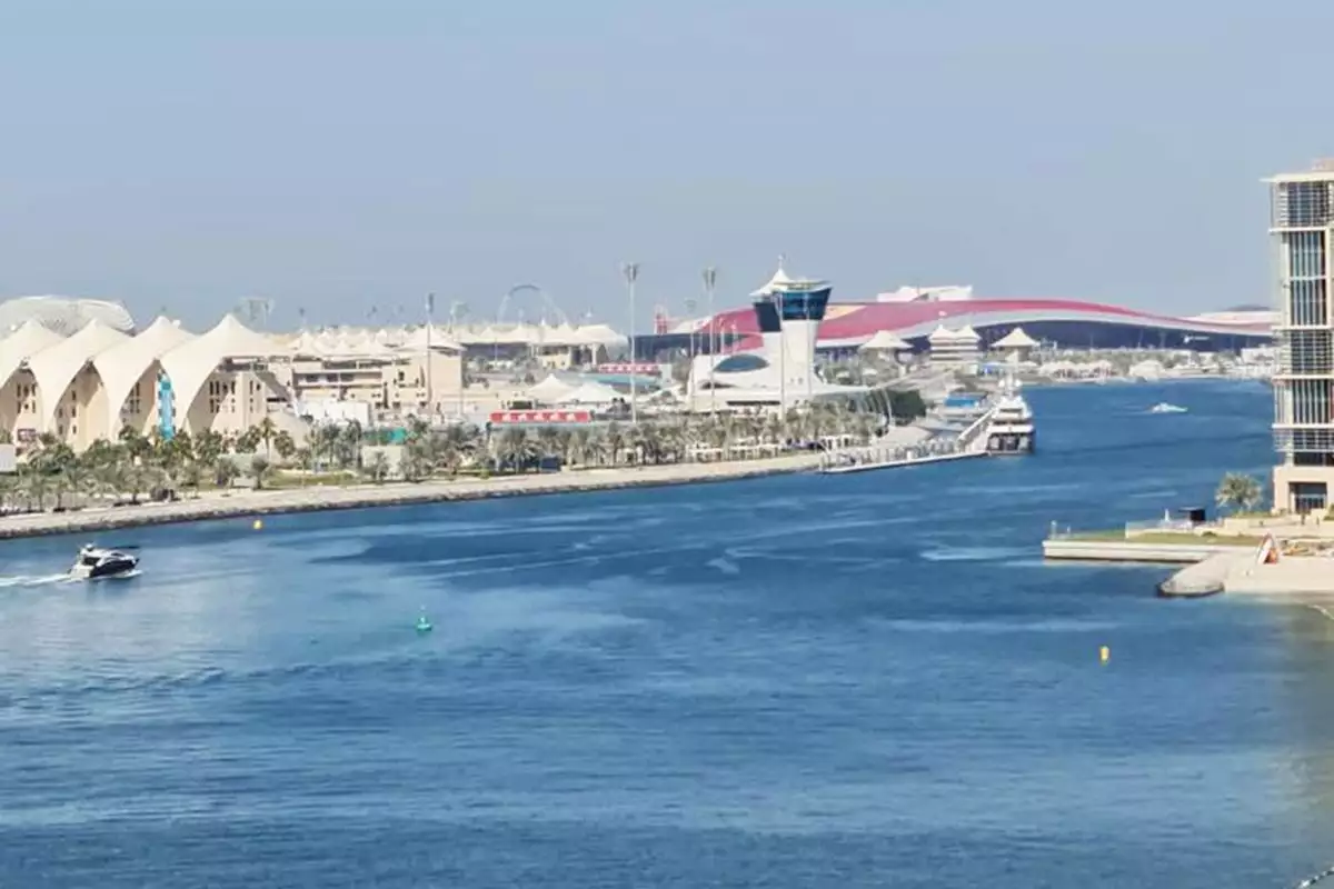 Flat 88m² in UAE, Abu Dhabi. Priced at 353538€ rent photo-5