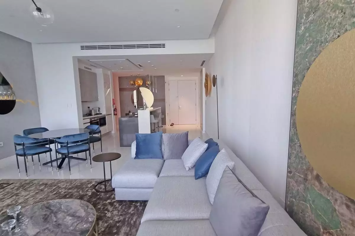 Flat 179m² in UAE, Dubai. Priced at 2122582€ rent photo-2