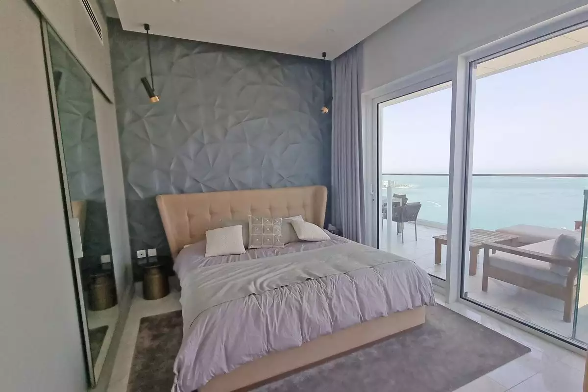 Flat 179m² in UAE, Dubai. Priced at 2122582€ rent photo-6