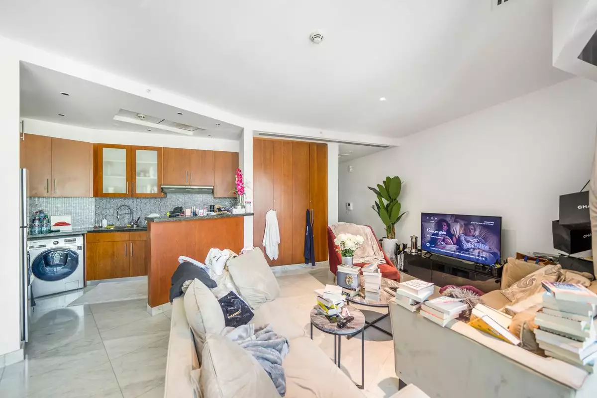 Flat 74m² in UAE, Dubai. Priced at 374573€ rent photo-8