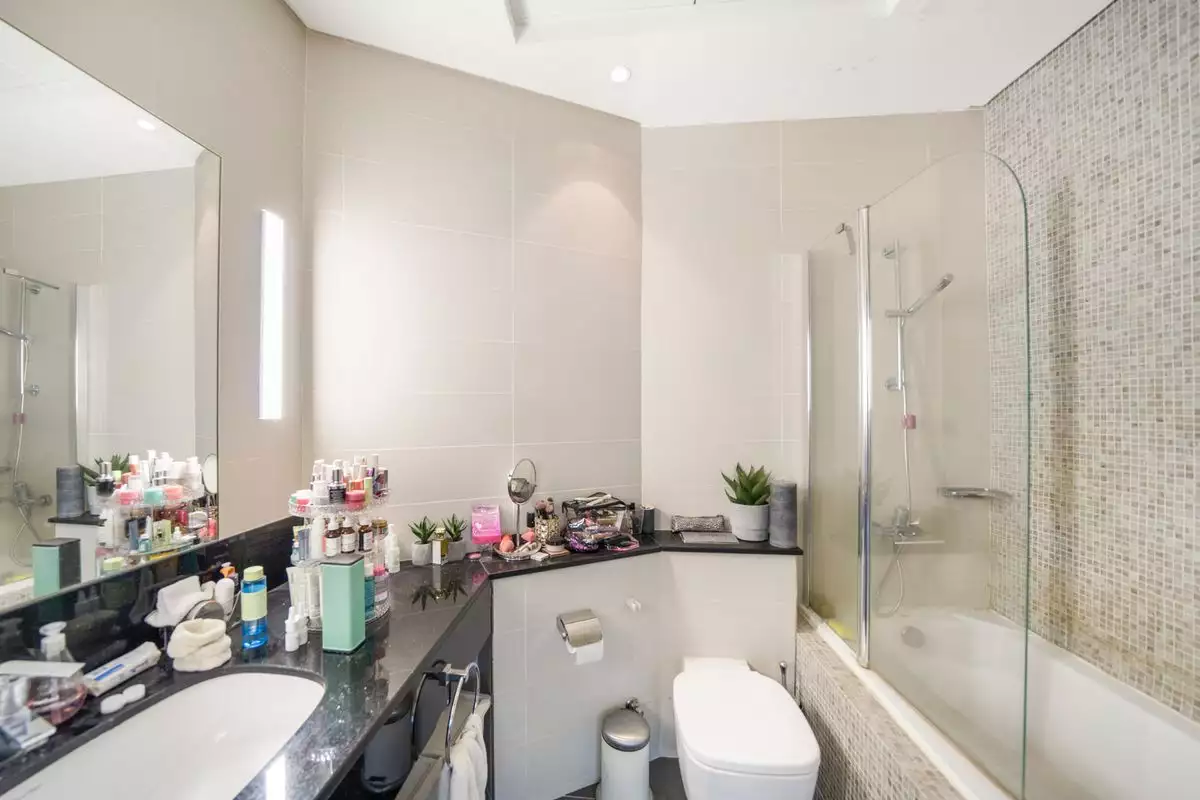 Flat 74m² in UAE, Dubai. Priced at 374573€ rent photo-12