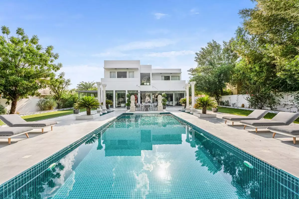Villa 486m² in UAE, Dubai. Priced at 3246301€ rent photo-1