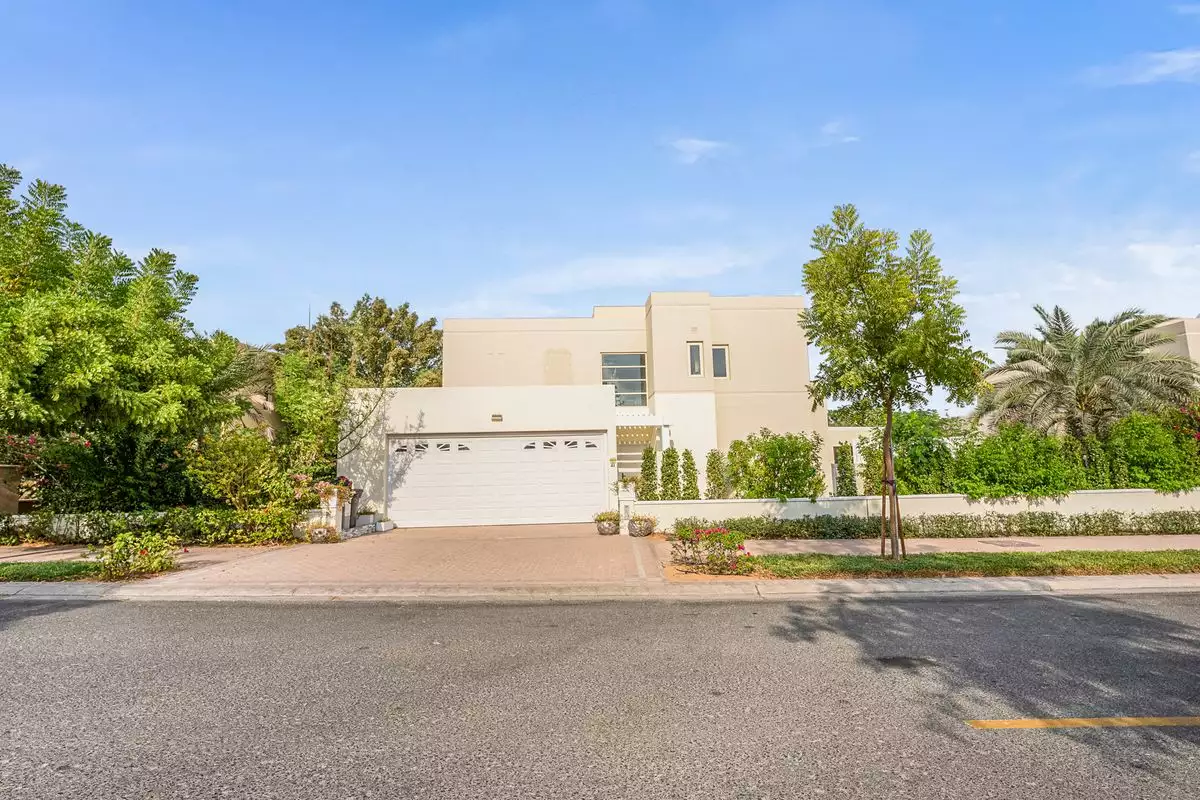Villa 486m² in UAE, Dubai. Priced at 3246301€ rent photo-22