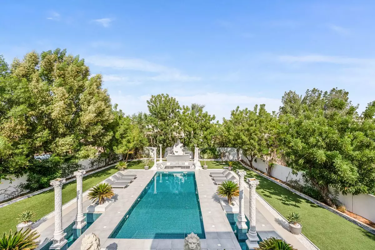 Villa 486m² in UAE, Dubai. Priced at 3246301€ rent photo-27