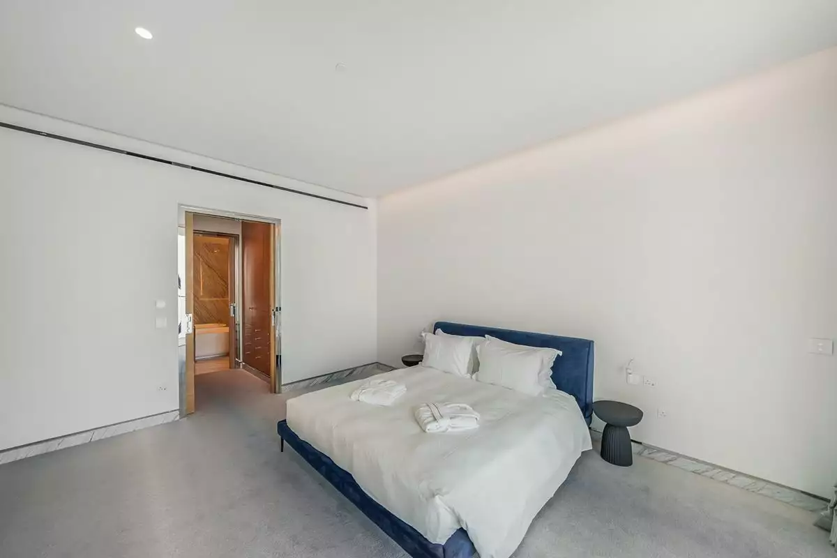 Flat 191m² in UAE, Dubai. Priced at 5493741€ rent photo-13