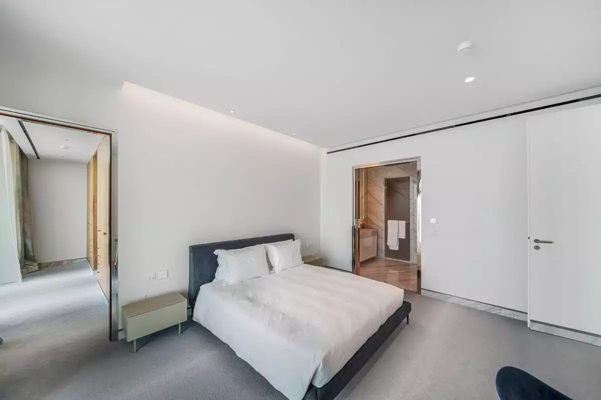 Flat 191m² in UAE, Dubai. Priced at 5493741€ rent photo-16