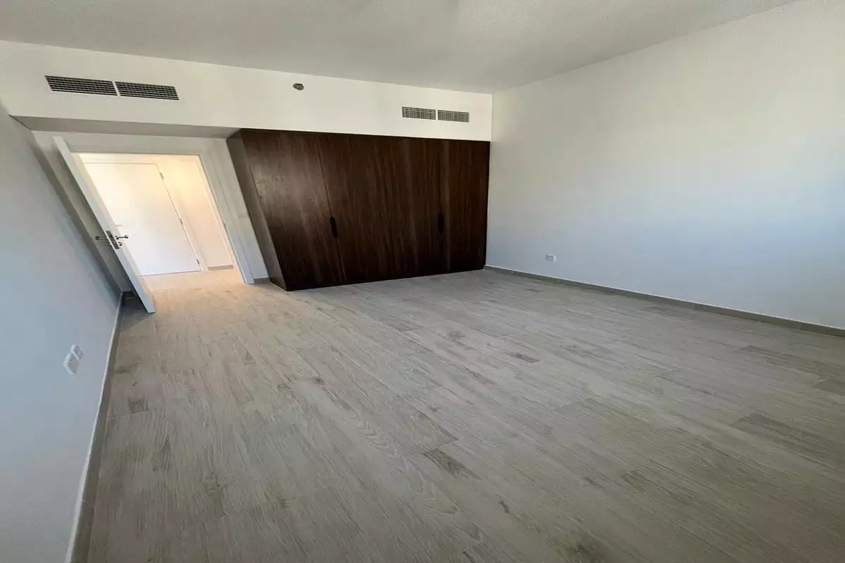 Flat 75m² in UAE, Dubai. Priced at 599317€ rent photo-3