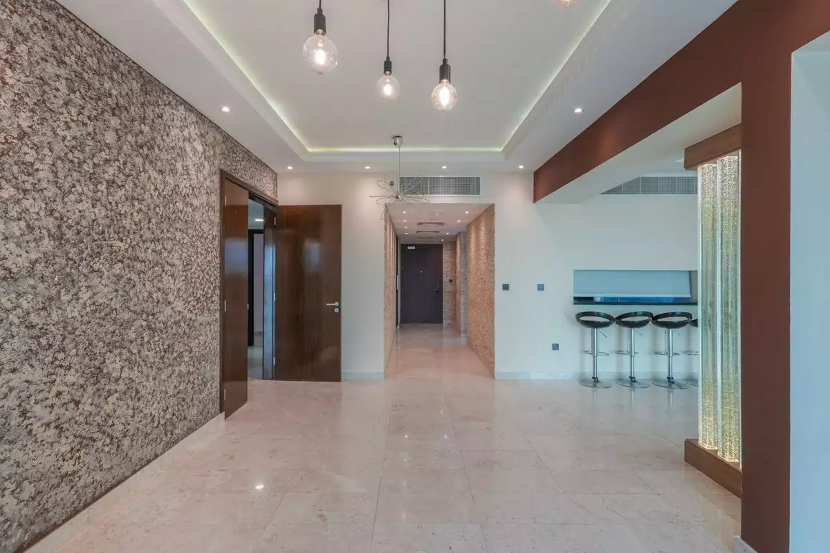 Flat 209m² in UAE, Abu Dhabi. Priced at 561860€ rent photo-3