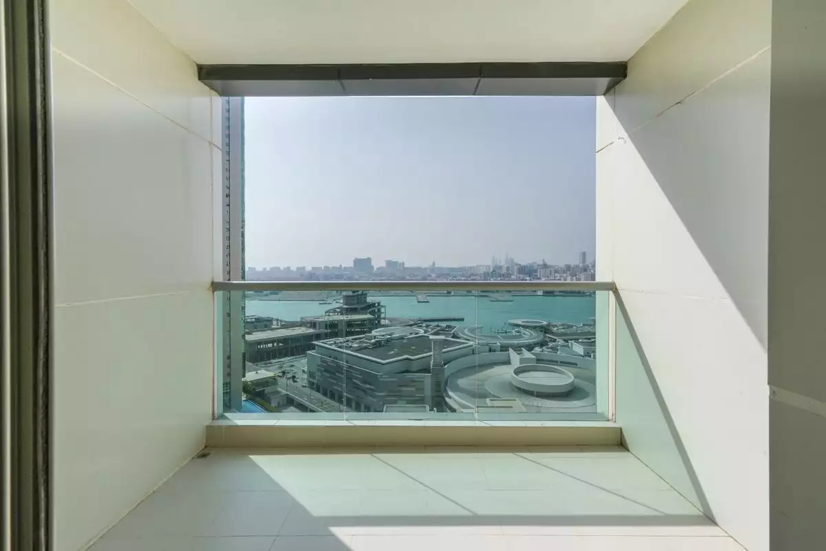 Flat 209m² in UAE, Abu Dhabi. Priced at 561860€ rent photo-6