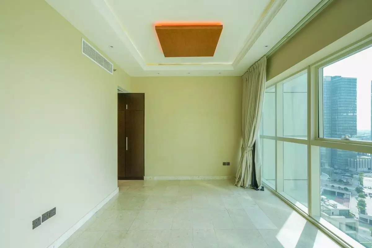 Flat 209m² in UAE, Abu Dhabi. Priced at 561860€ rent photo-12