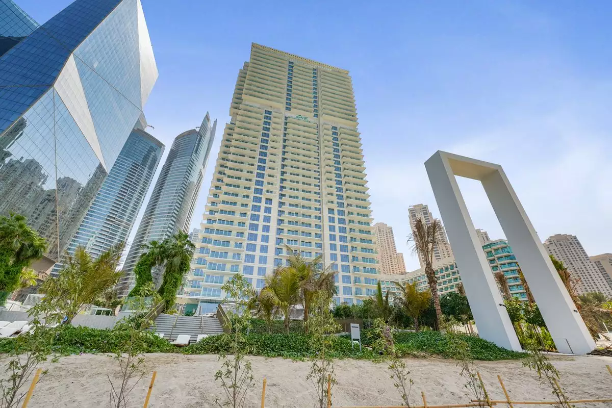 Flat 414m² in UAE, Dubai. Priced at 6917119€ rent photo-13