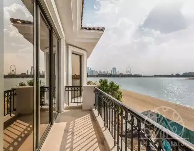 Buy in UAE for 12485775€