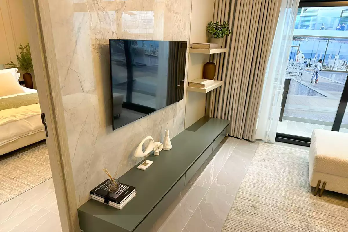 Flat 7m² in UAE, Dubai. Priced at 299659€ rent photo-4