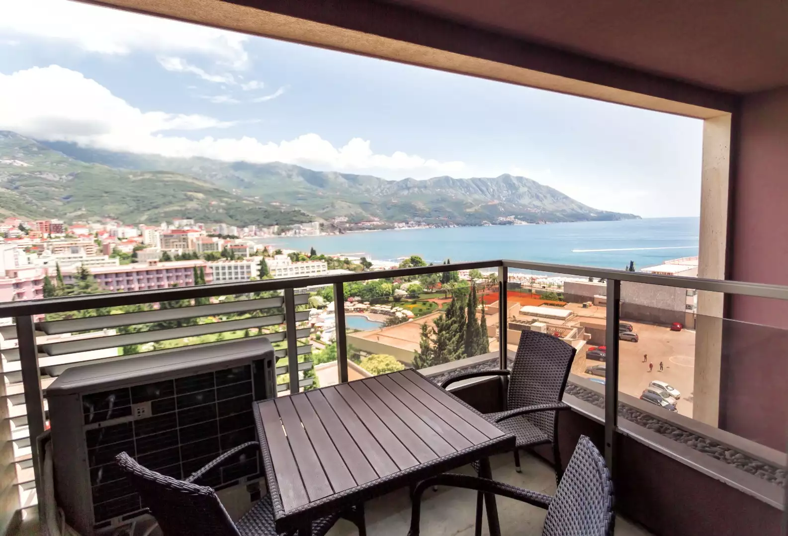 Flat 81m² in Montenegro, Budva. Priced at 372600€ rent photo-1