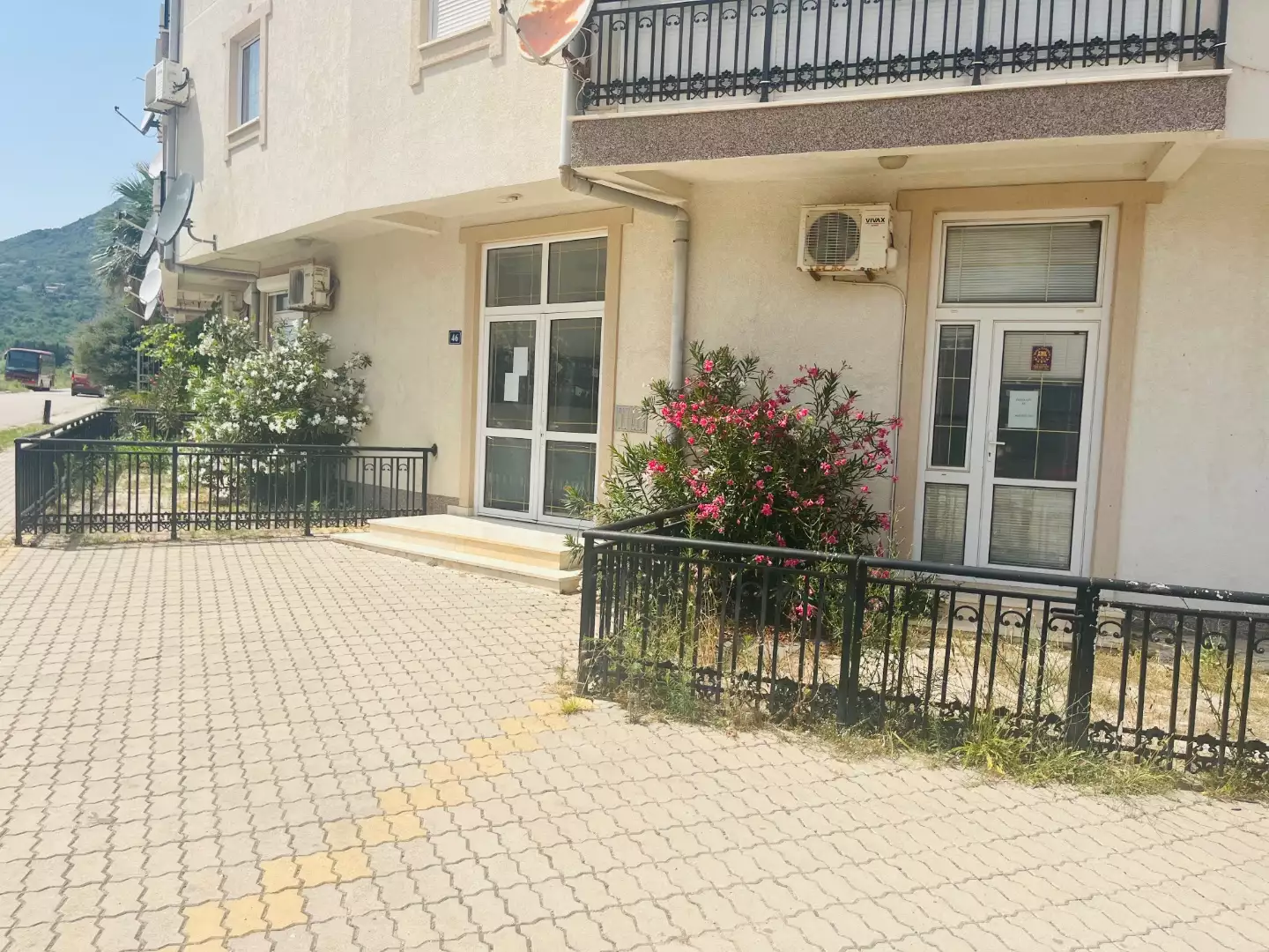 Flat 51m² in Montenegro, Sutomore. Priced at 90000€ rent photo-32